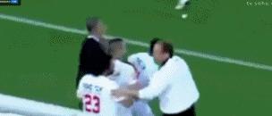 足坛历史十大惨烈斗殴,足坛十大暴力事件第一名