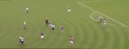 足坛历史十大惨烈斗殴,足坛十大暴力事件第一名