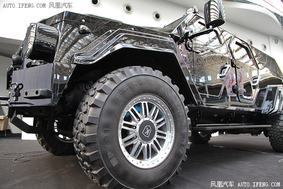 骑士15世最豪华的suv,骑士15世装甲suv