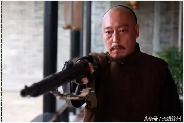 倪大红眼袋去除,倪大红眼袋怎么那么大