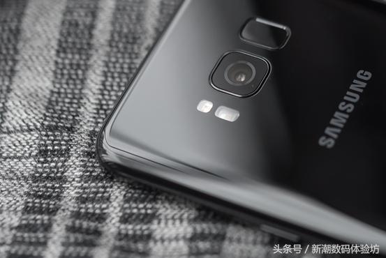 三星s8耳机akg兼容什么型号,三星s8有akg耳机吗