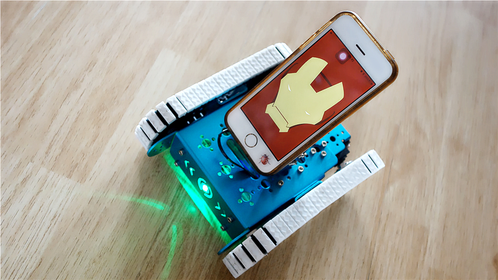 行进、踢球、摇头晃脑样样行，DIY、编程、智能交互个个棒