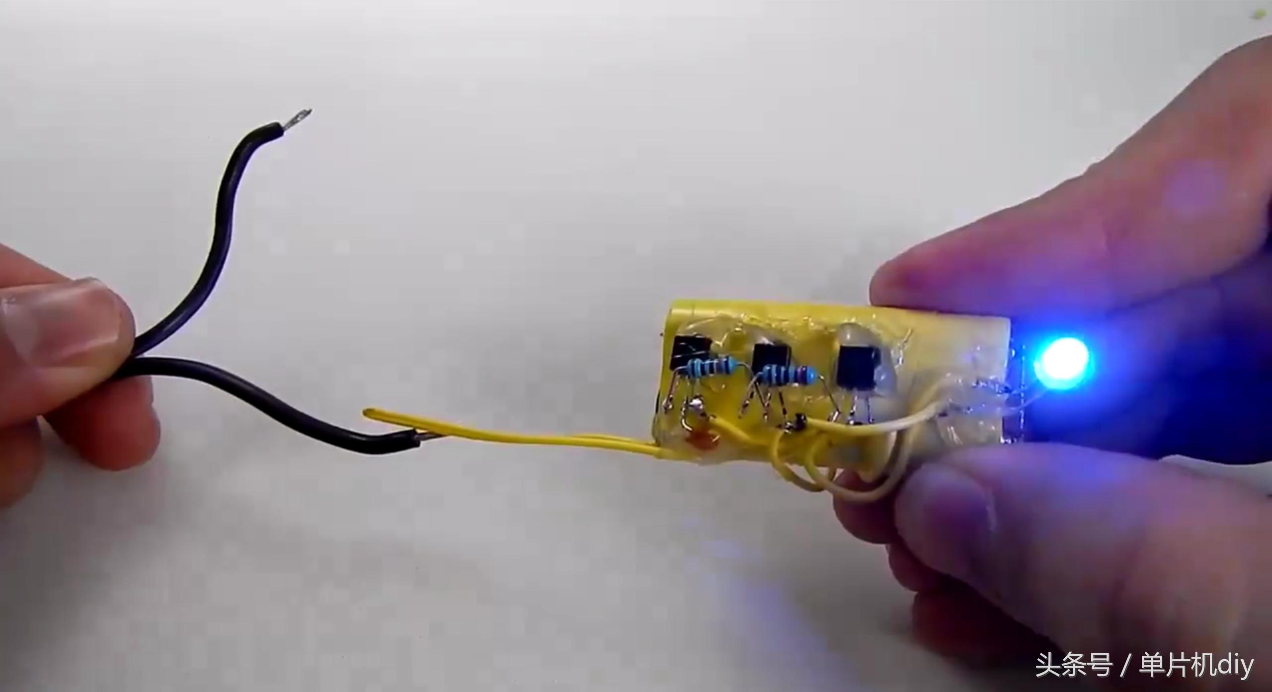 零线和火线怎么测绝缘,如何隔着绝缘层判断火线零线