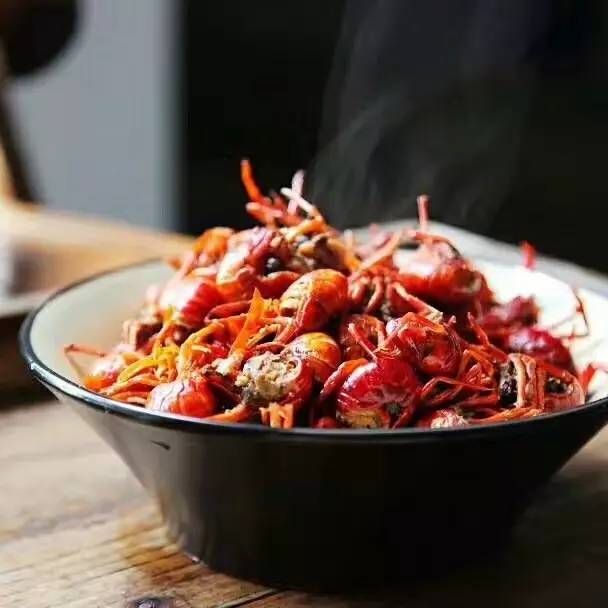 卖小龙虾一个月能赚多少,卖小龙虾怎么低成本