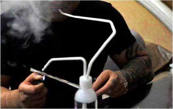 小韩说法|「国际禁毒日」*毒冰**的四种叫法,你知道几个?