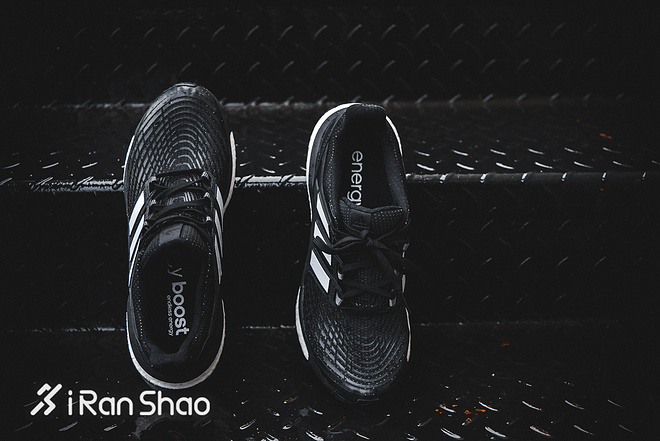 开箱adidasboost21,adidas开箱搞笑