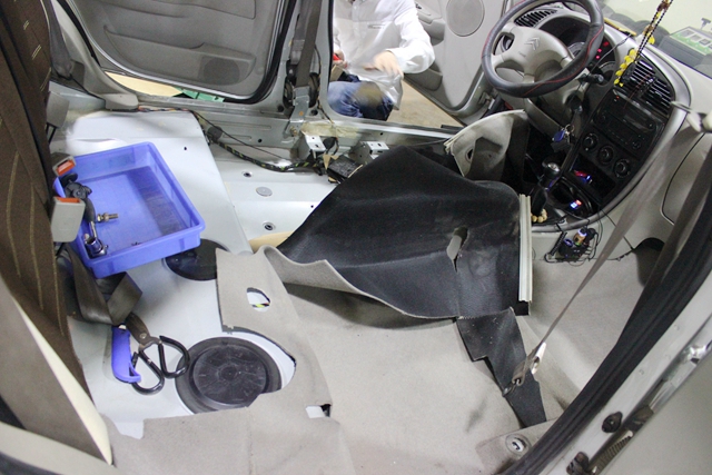 重庆汽车隔音降噪全套,雪铁龙爱丽舍隔音处理