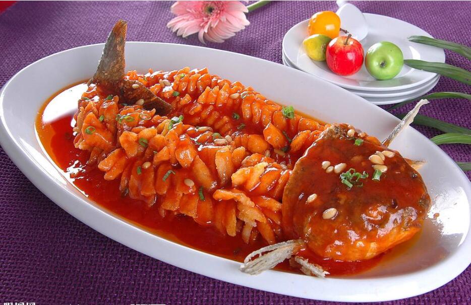 皮肤病患者能吃牛羊肉吗,皮肤病的人可以吃鱼吗