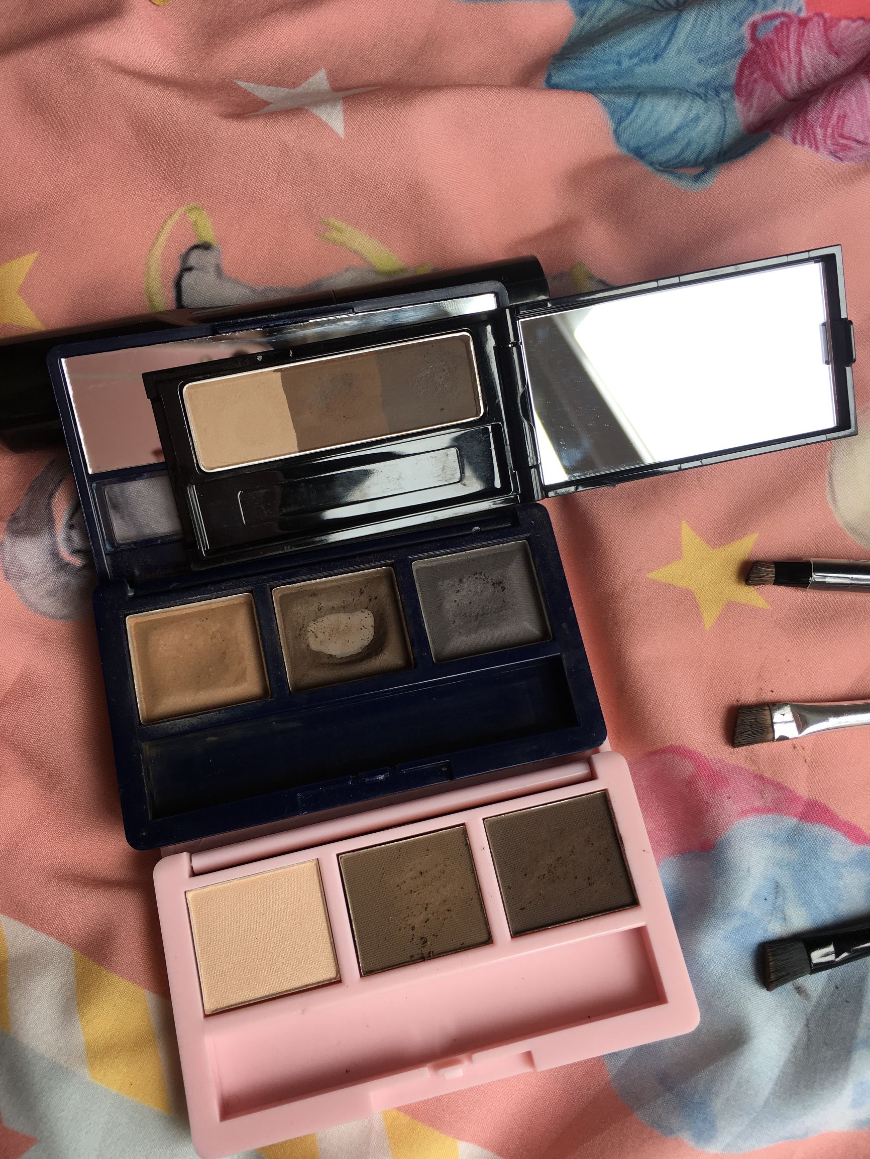 kate眉粉怎么选颜色好看,眉粉画眉教程kate