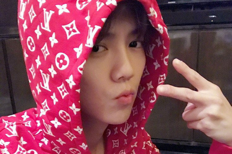 lv联名supreme火爆程度,lvxsupreme