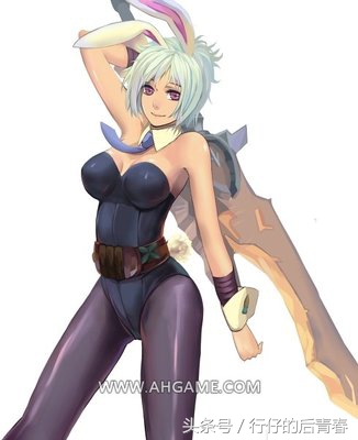 lol放逐之刃锐雯怎么连招技巧攻略,放逐之刃锐雯以一敌多结束战斗