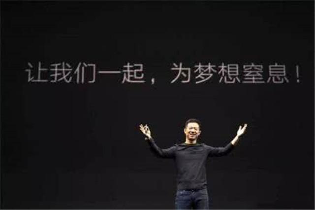 被性价比玩坏的两个手机厂商,个个都比小米还狠!