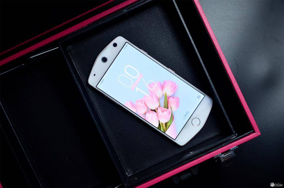 一个男生用美图手机是怎样的体验?