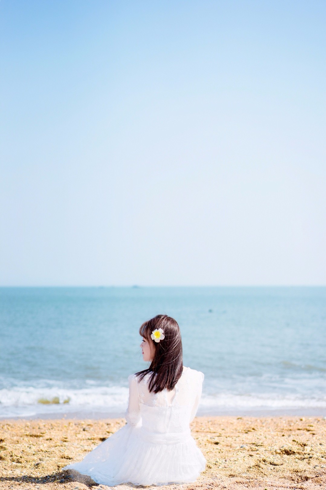 发量多简单又好看的头发造型教程,如何拍头发发丝好看