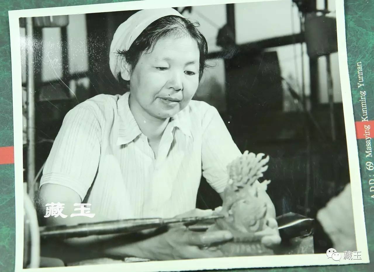 老照片旧时光带你看40年代的北京,七十年代的北京玉器厂