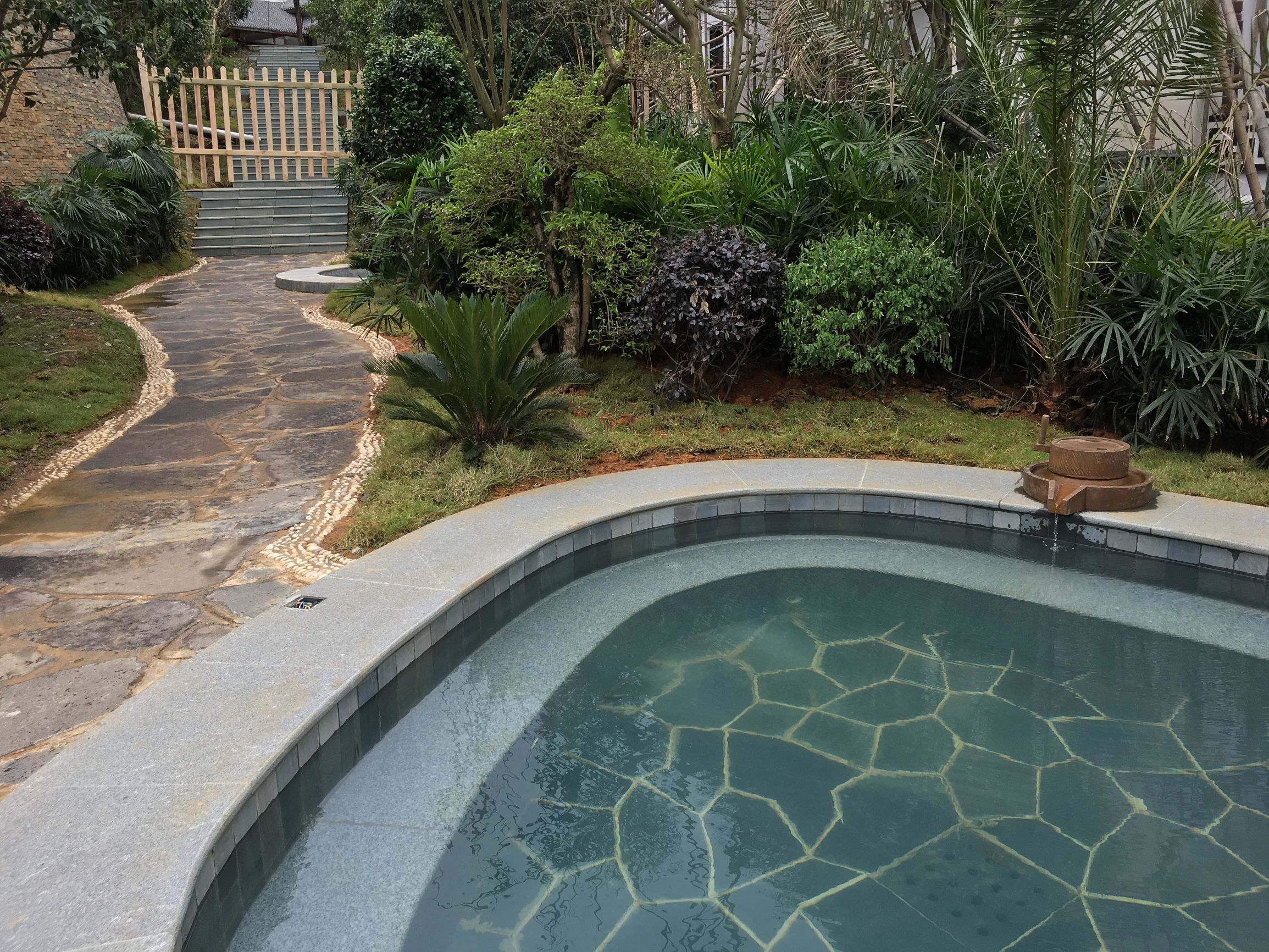 剑河温泉好玩吗,剑河的温泉水质是最好的吗