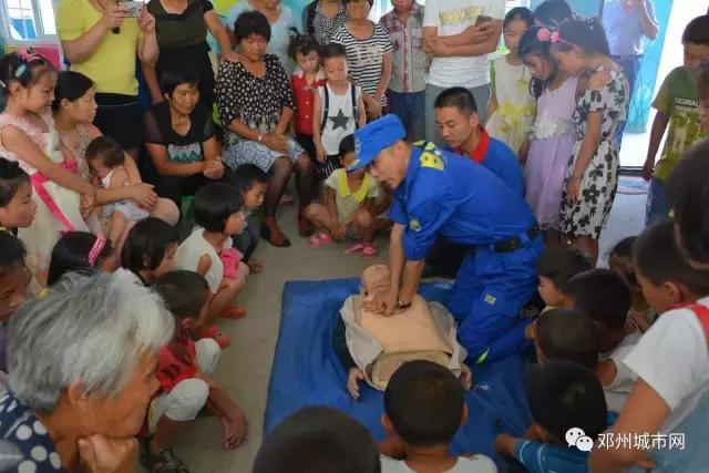 邓州雷锋中学志愿者服务队,邓州市陶营镇志愿者