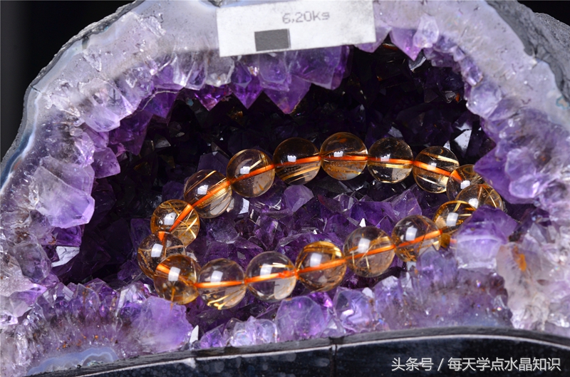 消磁石怎么给水晶手链消磁,黄发晶手链怎么消磁净化