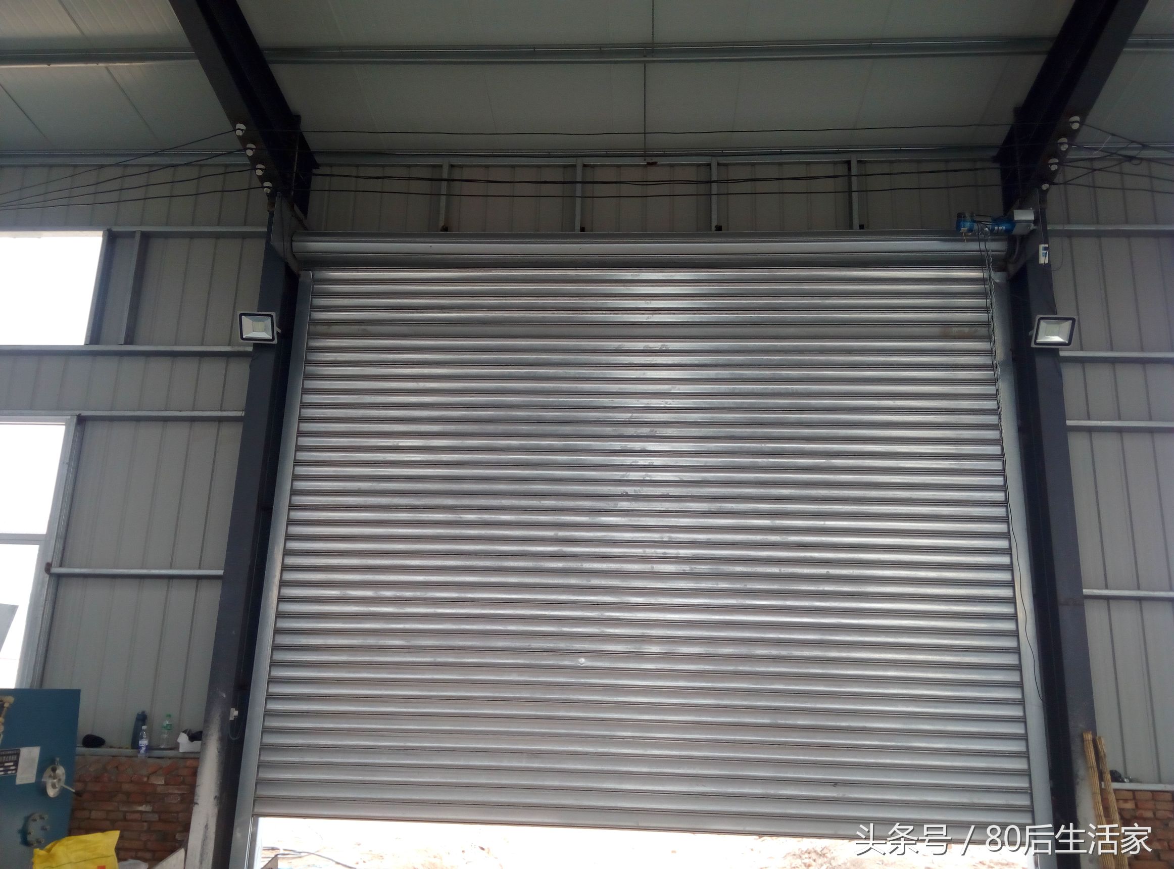 门窗卷帘铝合金,铝合金门窗卷帘门