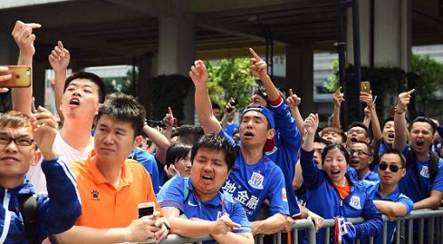中超最新积分榜上海双雄受挫,中超十大冲突名场面