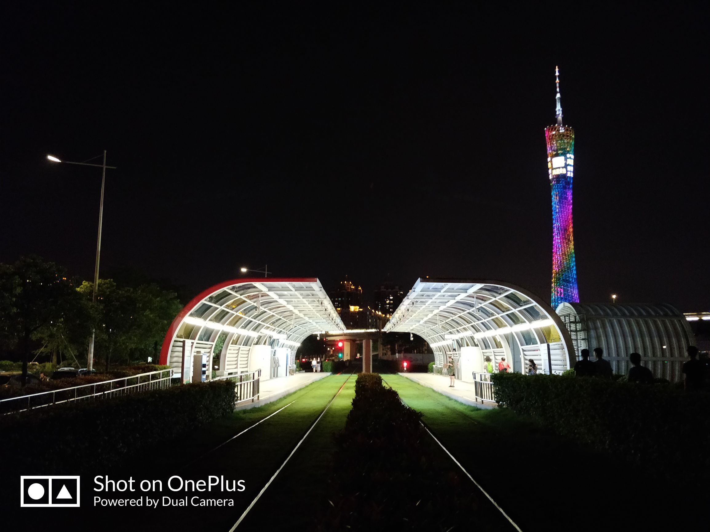 一加5手机评测国产机顶级旗舰,一加手机5评测科技美学