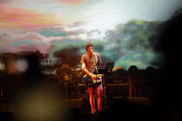 猎户星座朴树原文,猎户星座朴树尾奏