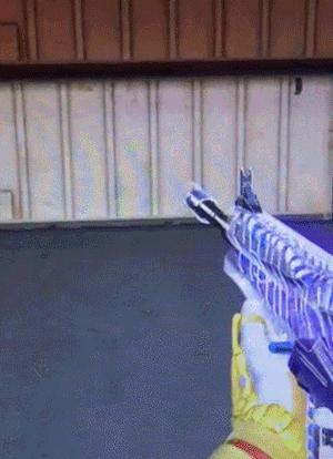 奇小葩：一梭子*弹子**全打一个点，鼠标宏风靡绝地求生、CF和逆战，算不算外挂？