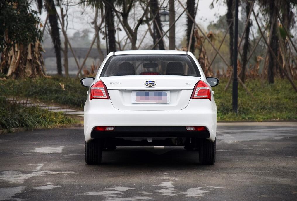 吉利金刚2016款驾驶体验,吉利金刚手动挡的优缺点