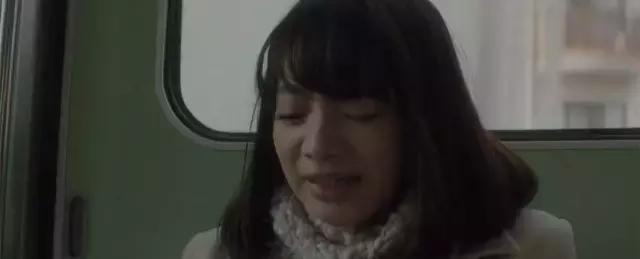 哭得稀里哗啦的电影,多少人看这部电影哭得一塌糊涂