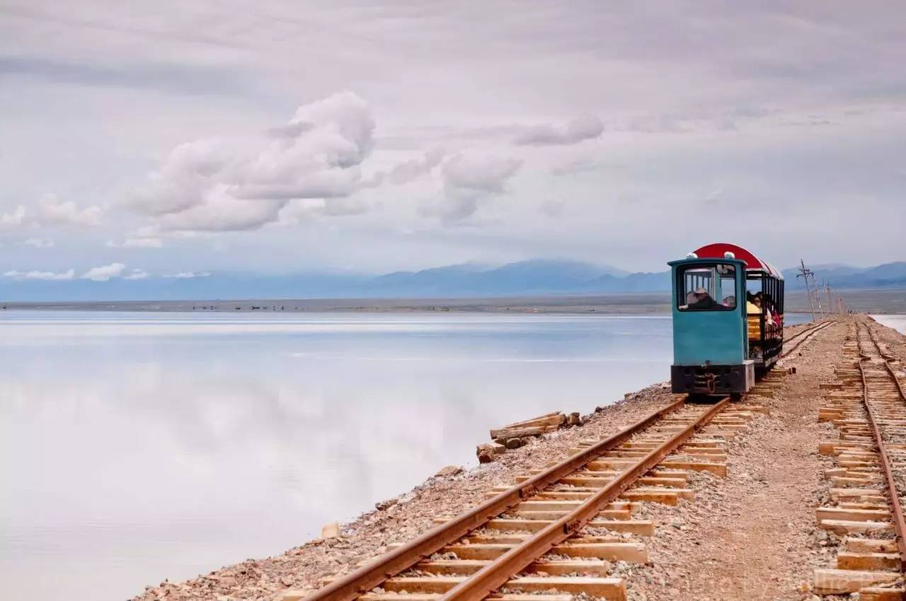 环青海湖大环线自驾游全攻略,青海湖环湖自驾哪里离青海湖最近
