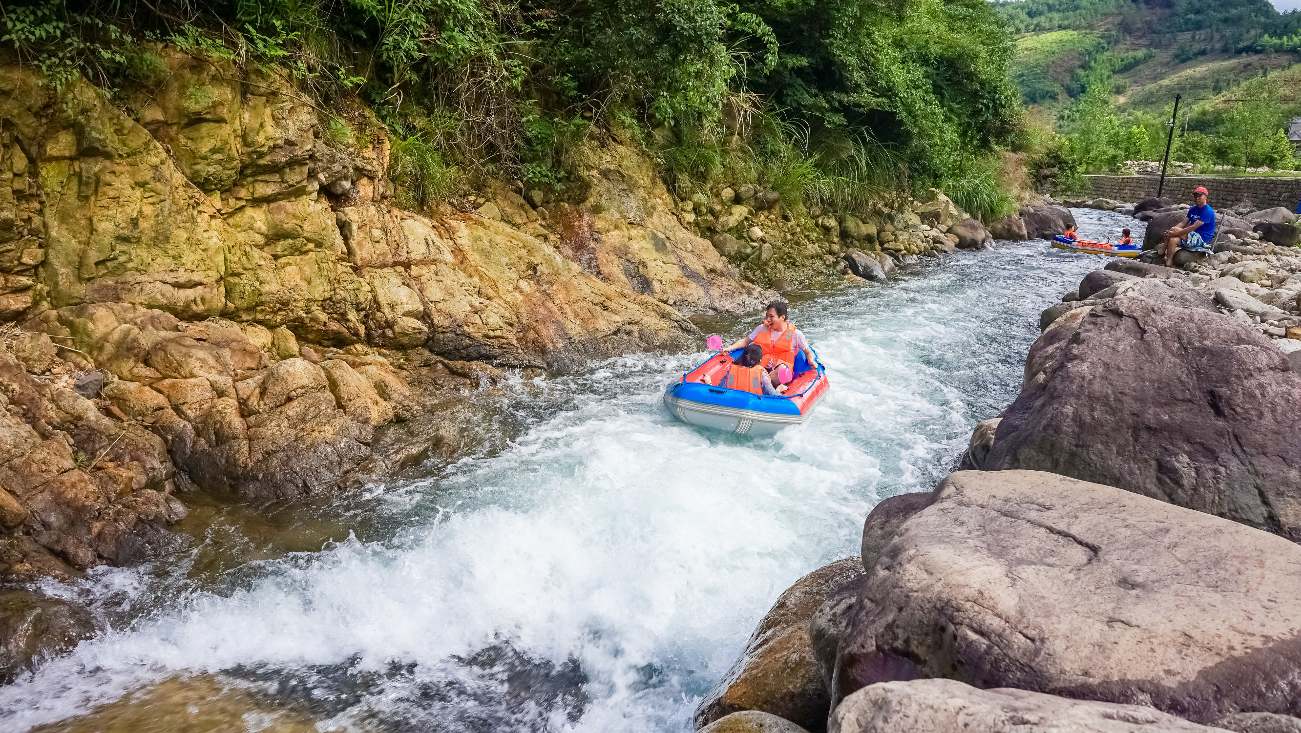 杭州龙井峡漂流,杭州龙井峡漂流多少钱一次