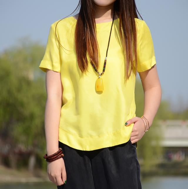 50岁女士气质套装高端穿搭,40岁正宗真丝上衣内搭