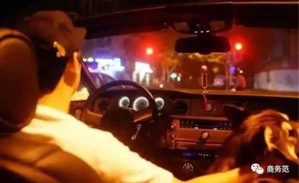 王思聪送王可可视频,王可可怎么遇到王思聪的