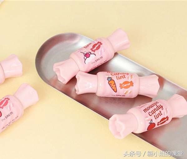 一到夏天各大品牌方粑粑竟出了这么多唇釉！选择困难表示很难过！