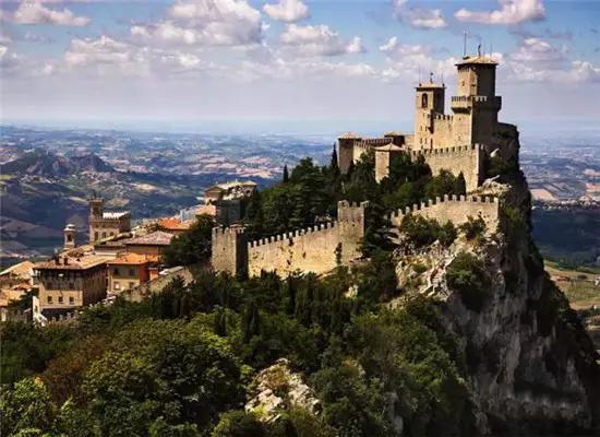 中国护照互免签国家一览,中国普通护照免签国家最值得去