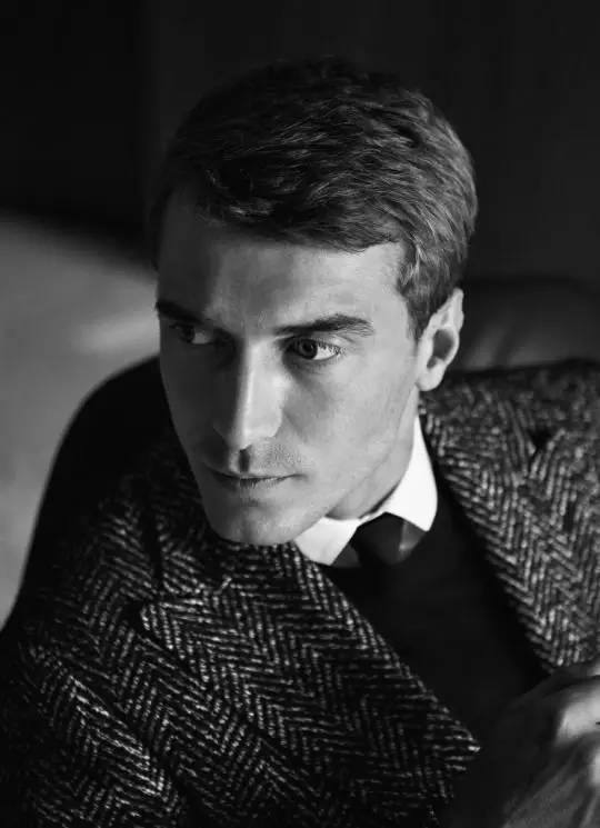 型款|一身的精致就靠头发画龙点睛