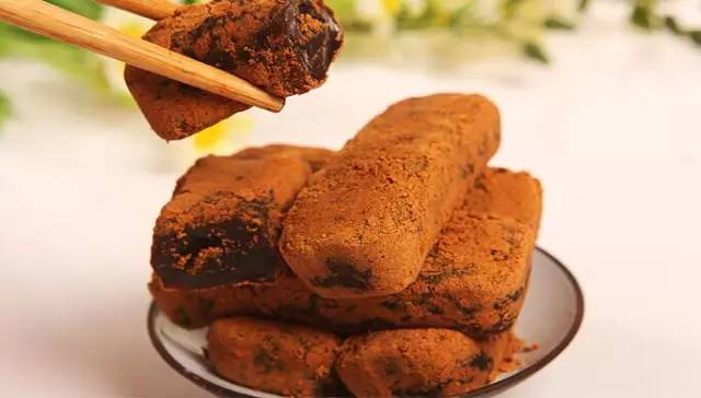 办公室必买零食 (有哪些特别受办公室欢迎的小零食)