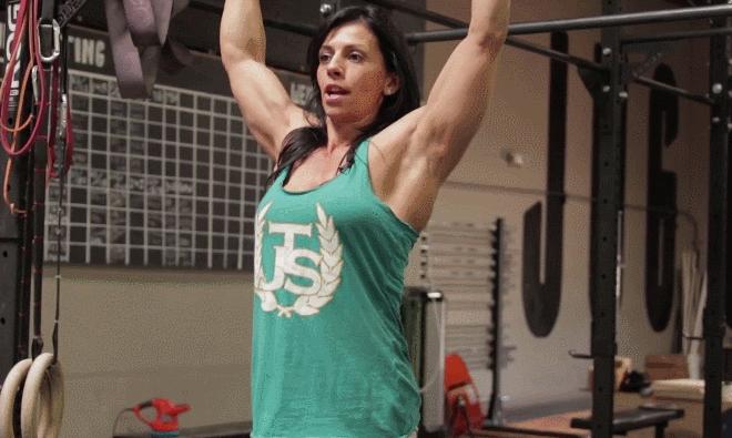 能完成十次单手俯卧撑,能做100个俯卧撑为什么单杠拉不动