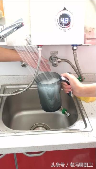 大概率即热式热水器,即热式电热水器评测