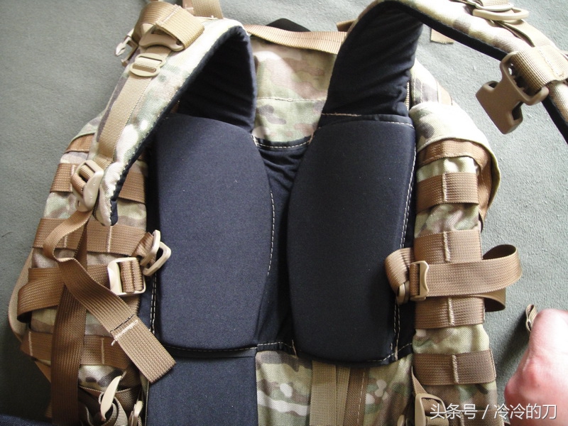 顶级经典背包,轻便军事背包性价比高