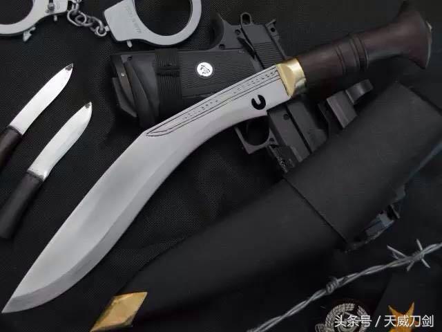 高档日本刀刀鞘用什么材质,现代刀鞘材质