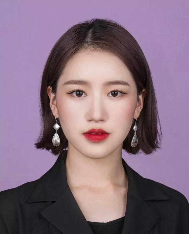 韩国证件照化妆吗,韩国照身份证