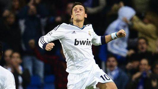 j罗皇马时期精彩表现,j罗离开皇马后一蹶不振