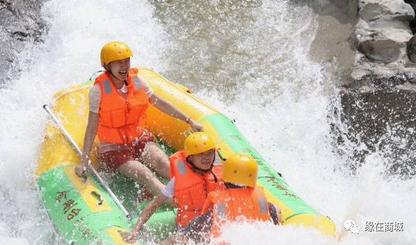 盛夏七月，商城县这几个地方被避暑游客挤爆了……