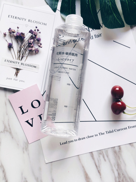 清爽不油腻的保湿水推荐,深层补水保湿水清爽不油腻