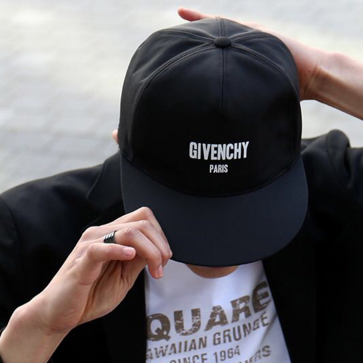 givenchy经典款,givenchy系列怎么选