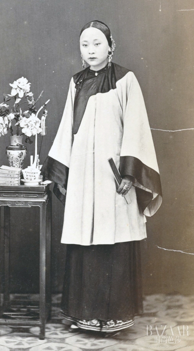 中国风盘扣裙冬搭配裤子,复古连衣裙裙裤搭配