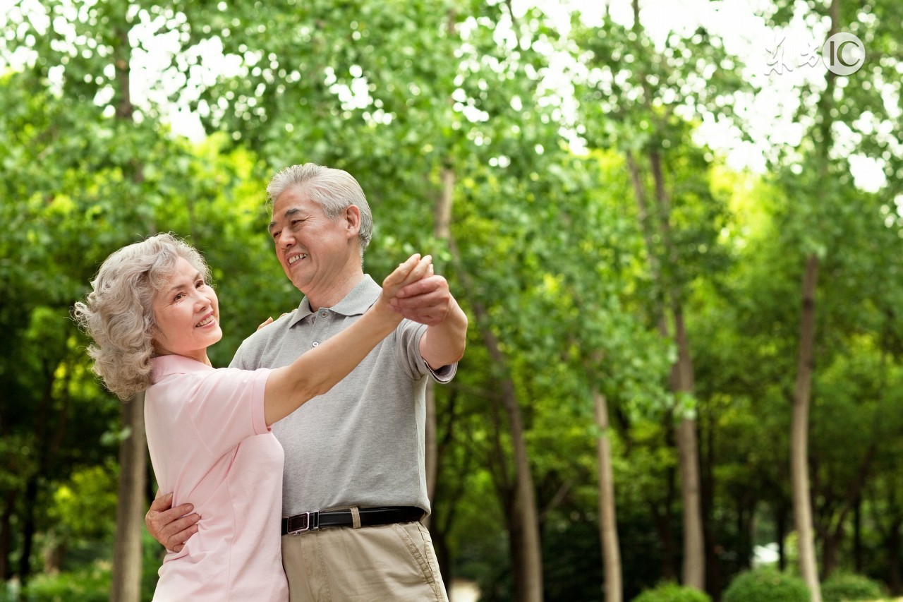 爱情真的能改变我们的人生,爱情就是每一刻的思念