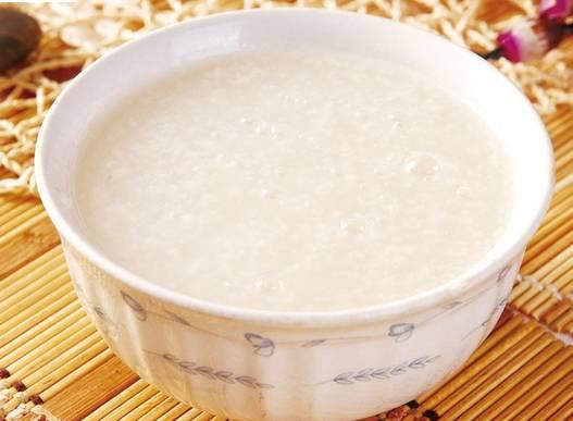 吃完西瓜拉肚子是红色,吃完西瓜就拉稀怎么办