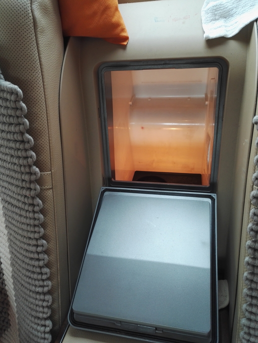 宝马7系百万硬顶敞篷4座,新老宝马7系对比图